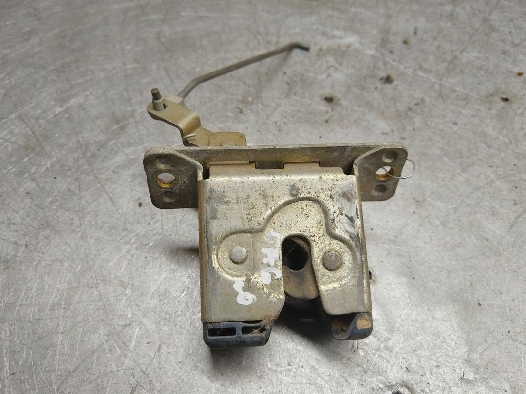 Замок багажника ZG07S9 Opel Astra