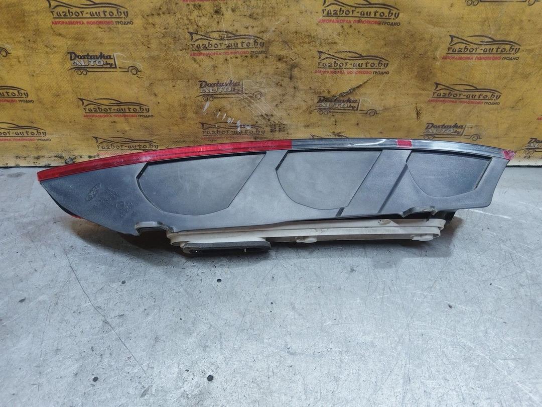 Фонарь задний правый X92DBC Ford Focus - Фото 4