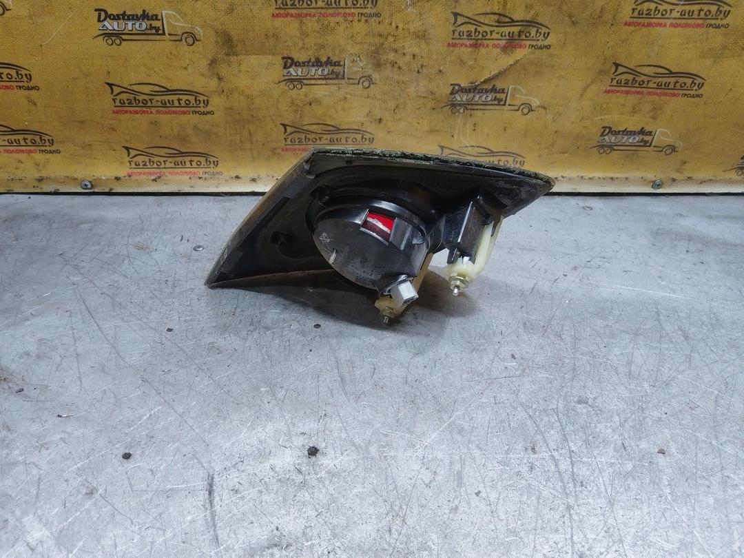 Фонарь крышки багажника левый YDE817 Mazda 3 купить в магазине запчастей бу