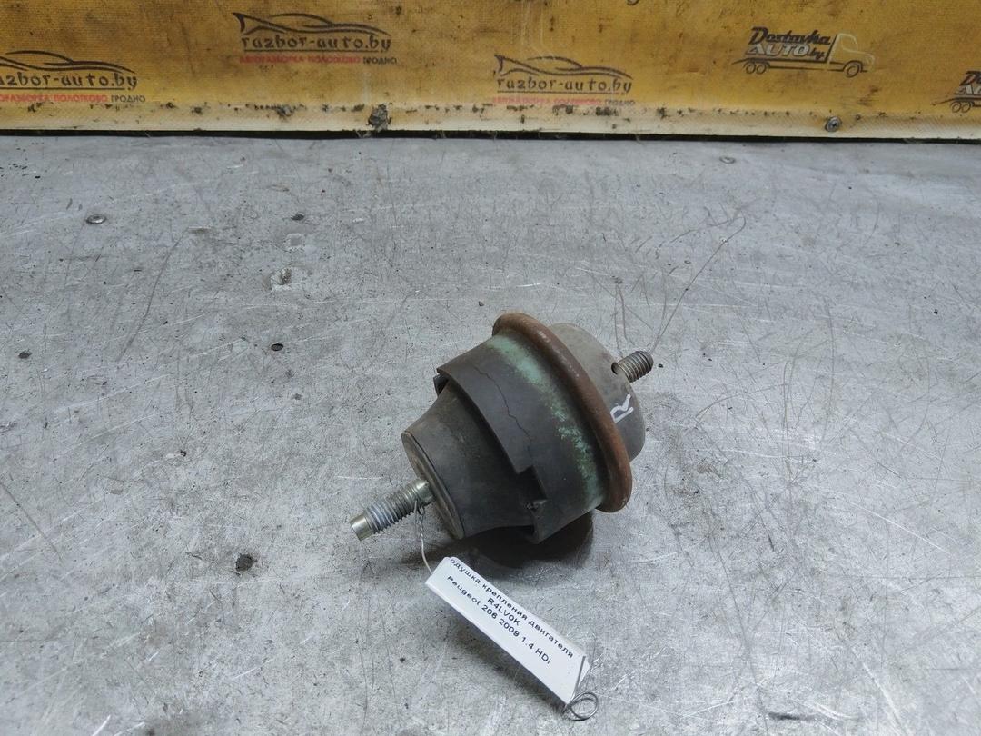 Подушка крепления двигателя R4LV0K Peugeot 206