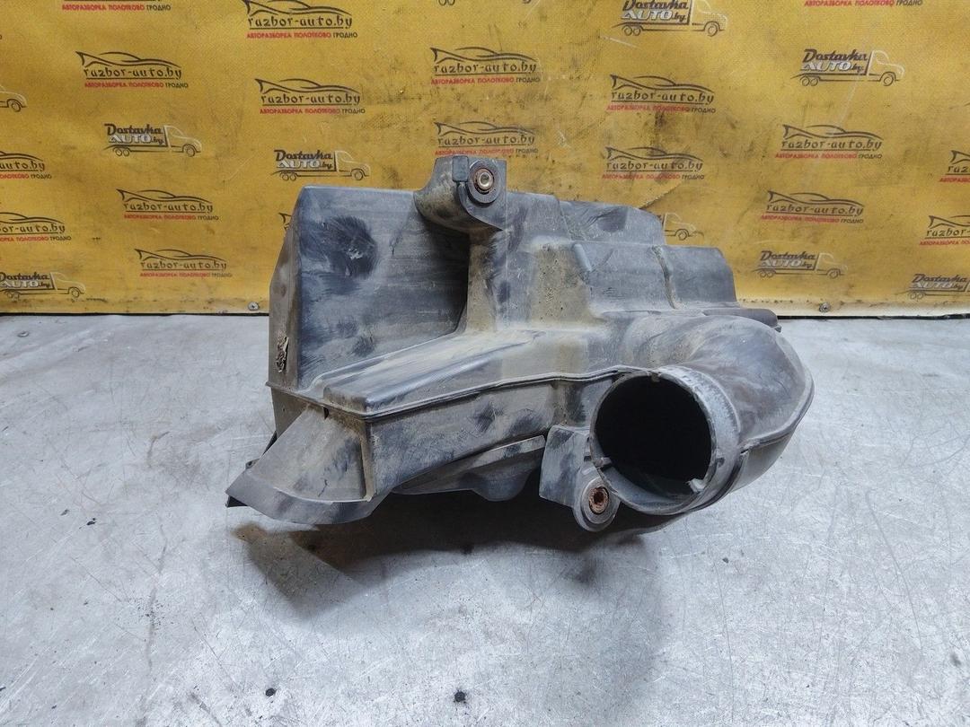 Резонатор воздушного фильтра M4TOS5 Ford C-Max