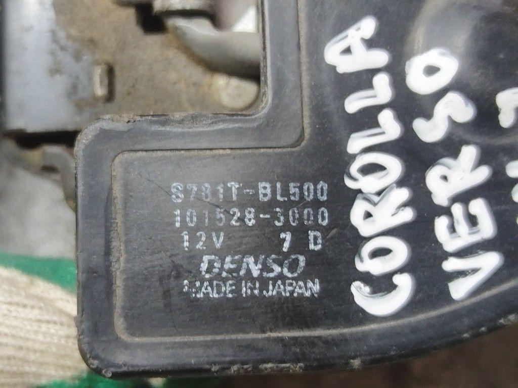 Замок багажника H3U6RK Toyota Corolla Verso - Фото 8