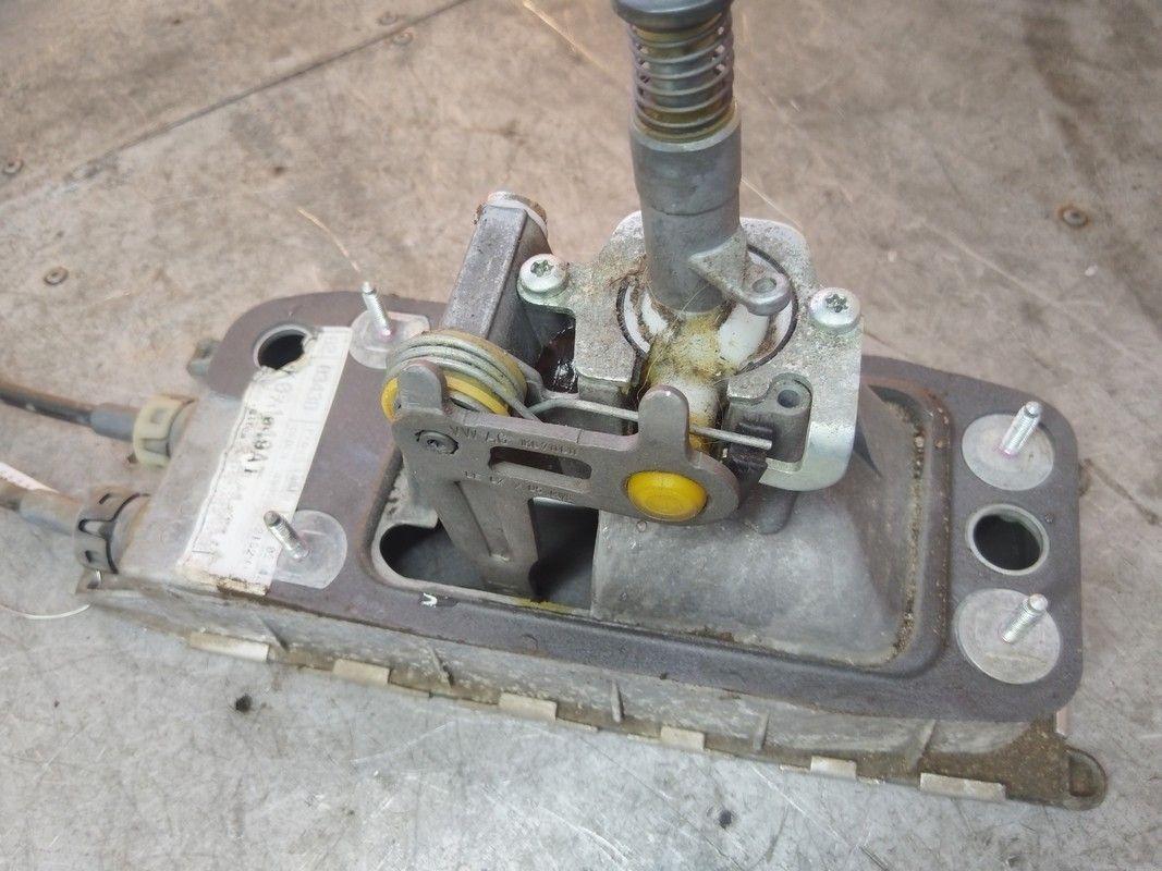 Кулиса 25Y3F5 Seat Altea купить с доставкой