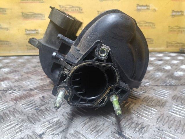 Коллектор впускной D8N0RB Toyota Yaris Verso купить на авторазборке