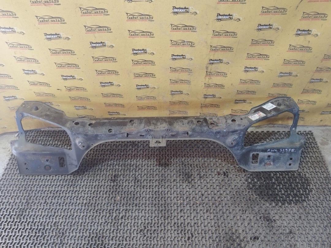 Передняя панель крепления облицовки (телевизор) M82YRK Peugeot 306