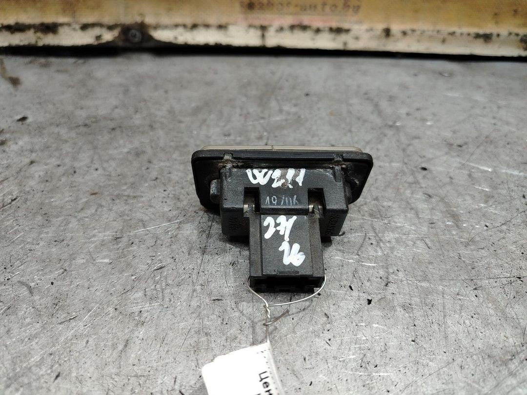 Подсветка номера BV26SD Mercedes E W211 - Фото 2