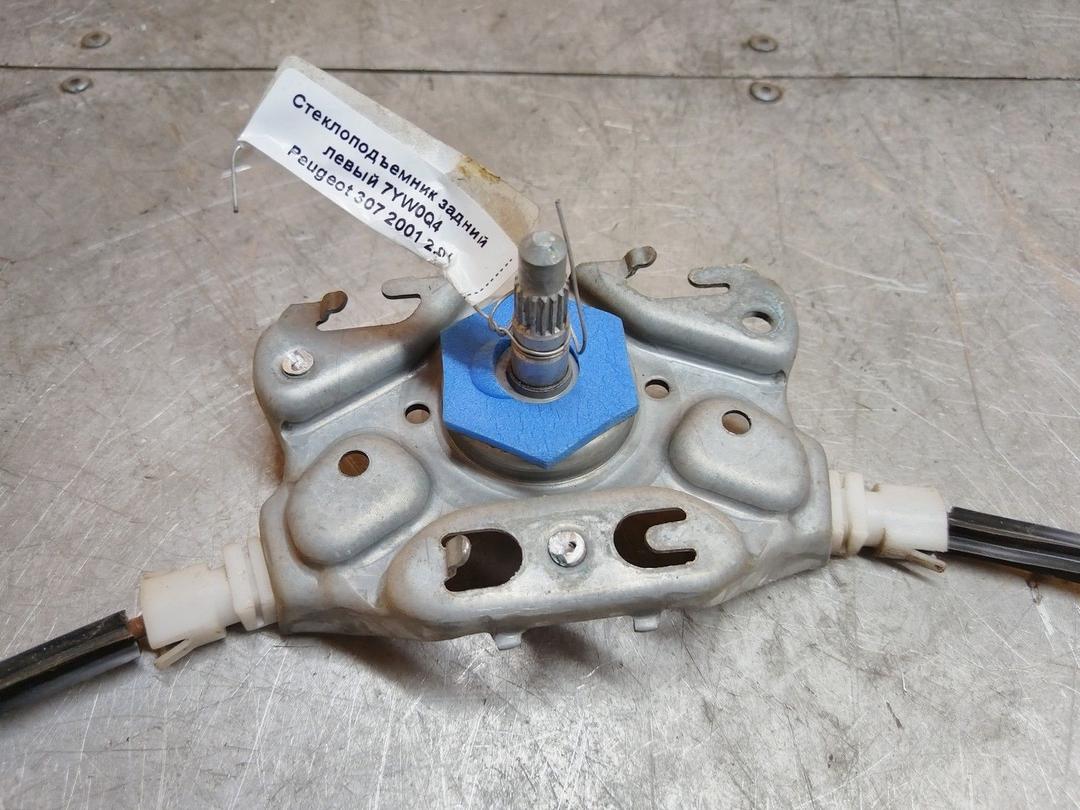 Стеклоподъемник задний левый 7YW0Q4 Peugeot 307 купить