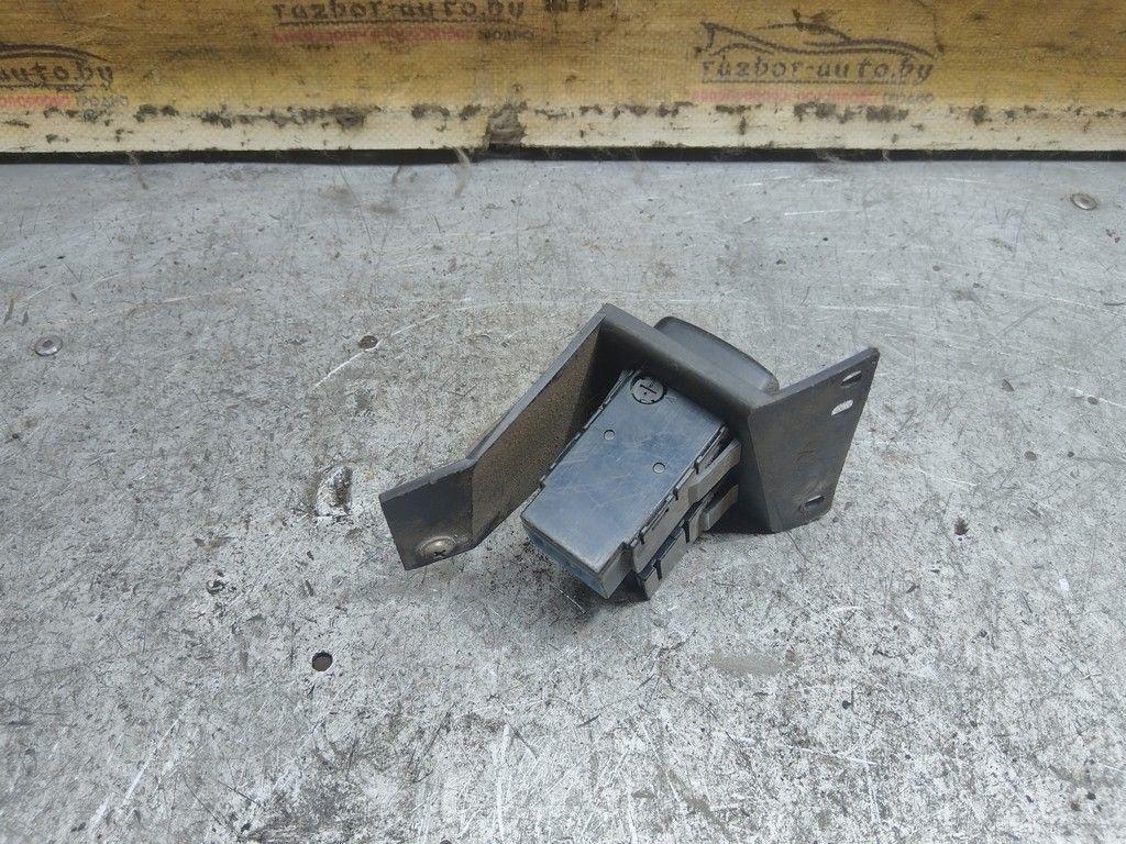 Кнопка корректора фар U6EG83 Mazda Xedos 6 - Фото 4