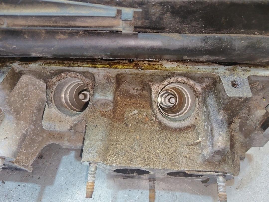 Головка блока цилиндров J07FEI Citroen Saxo undefined