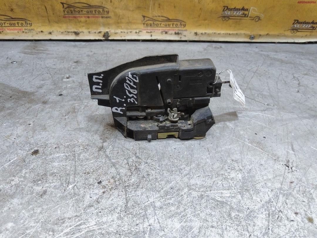 Замок двери передней правой N4P392 Renault Laguna купить с доставкой