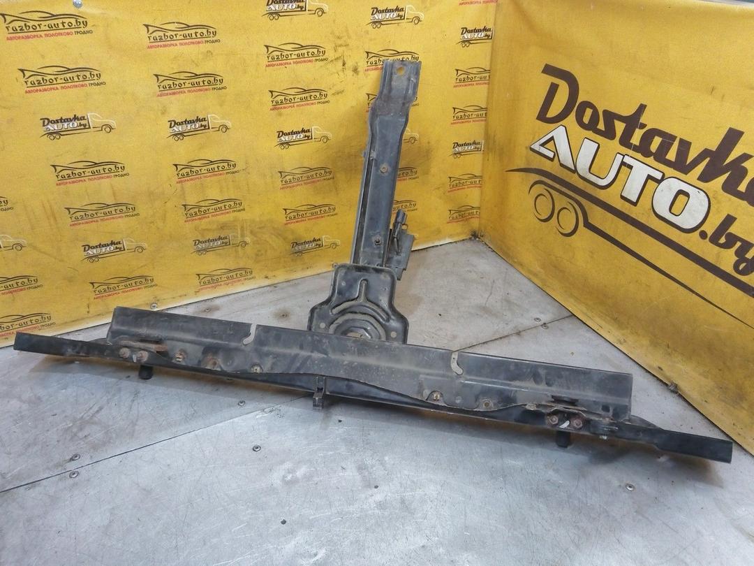 Накладка замка капота 1ZY23S Hyundai Trajet купить на авторазборке