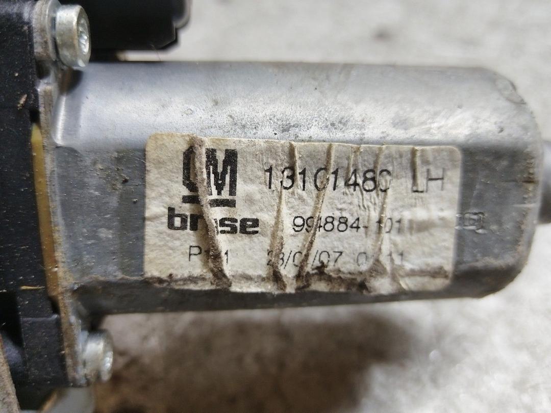 Стеклоподъемник электрический передний левый UD580R Opel Astra купить на авторазборке