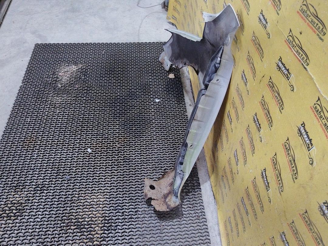 Крыло переднее правое IBU8R6 Mazda 3 undefined