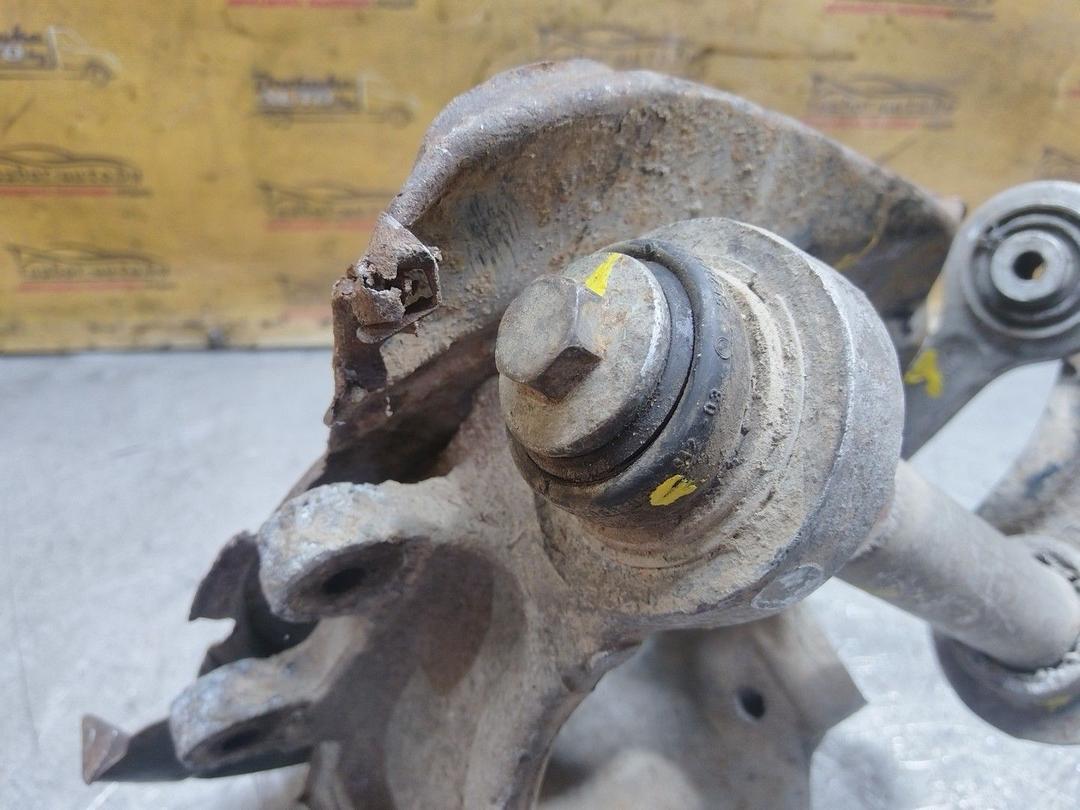 Кулак задний правый TJLK4L BMW 5 E39 - Фото 7