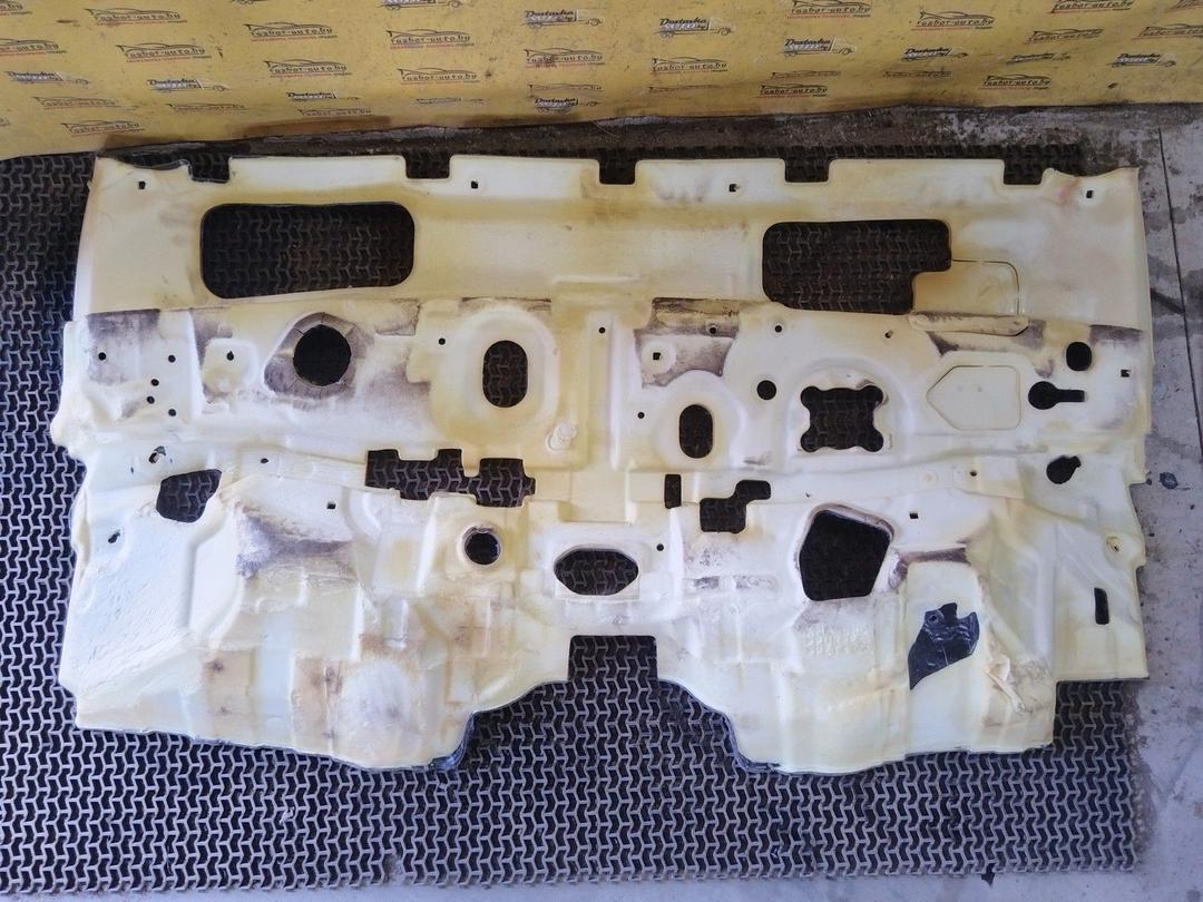 Шумоизоляция моторного отсека SJ1XA0 Kia Sorento купить в магазине запчастей бу