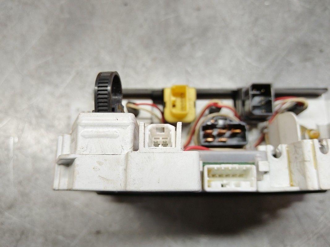 Блок управления печки/климат-контроля QP7N5F Mazda Premacy - Фото 6