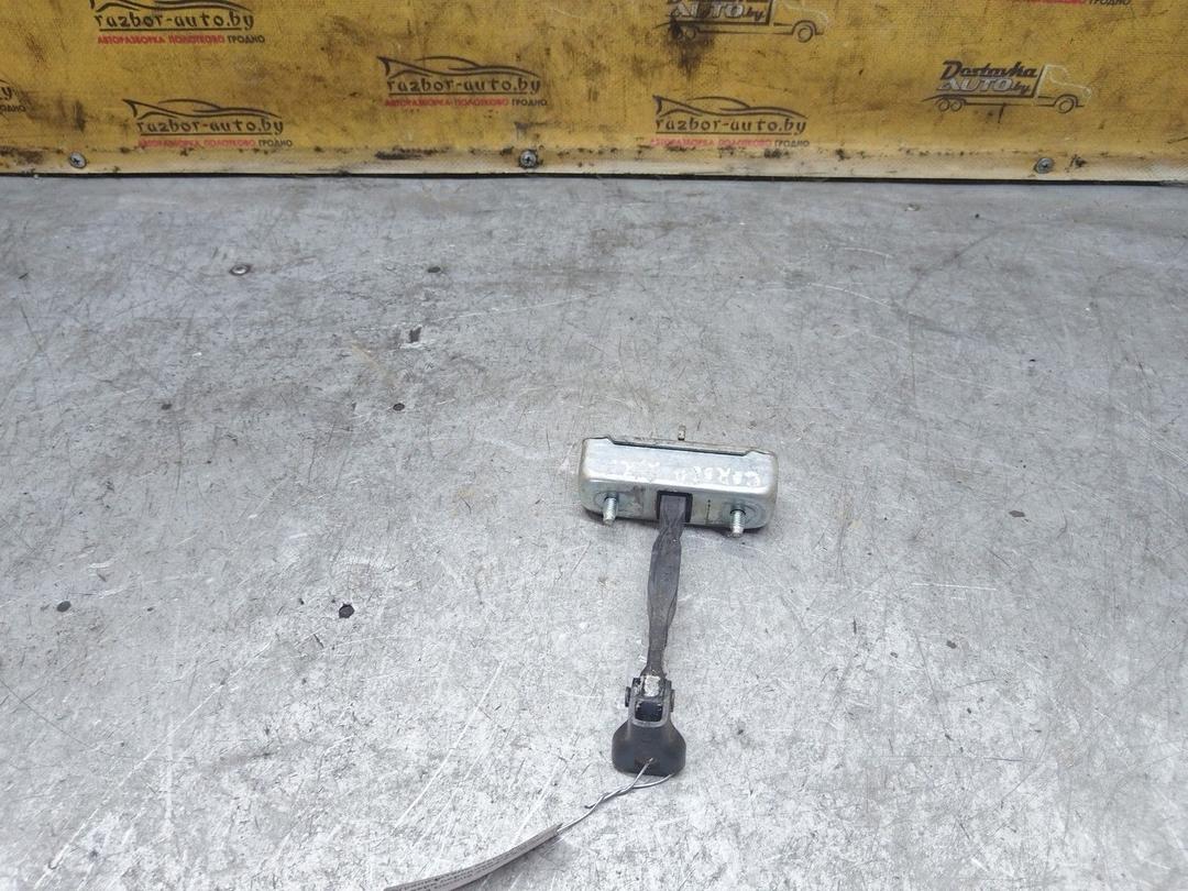 Ограничитель открывания двери передней U2L916 Toyota Corolla - Фото 2