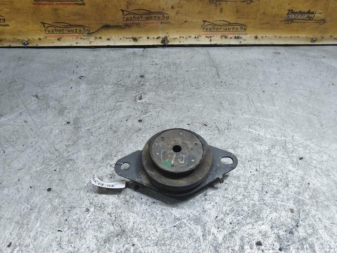 Подушка крепления КПП LZ00D9 Renault Laguna купить с доставкой