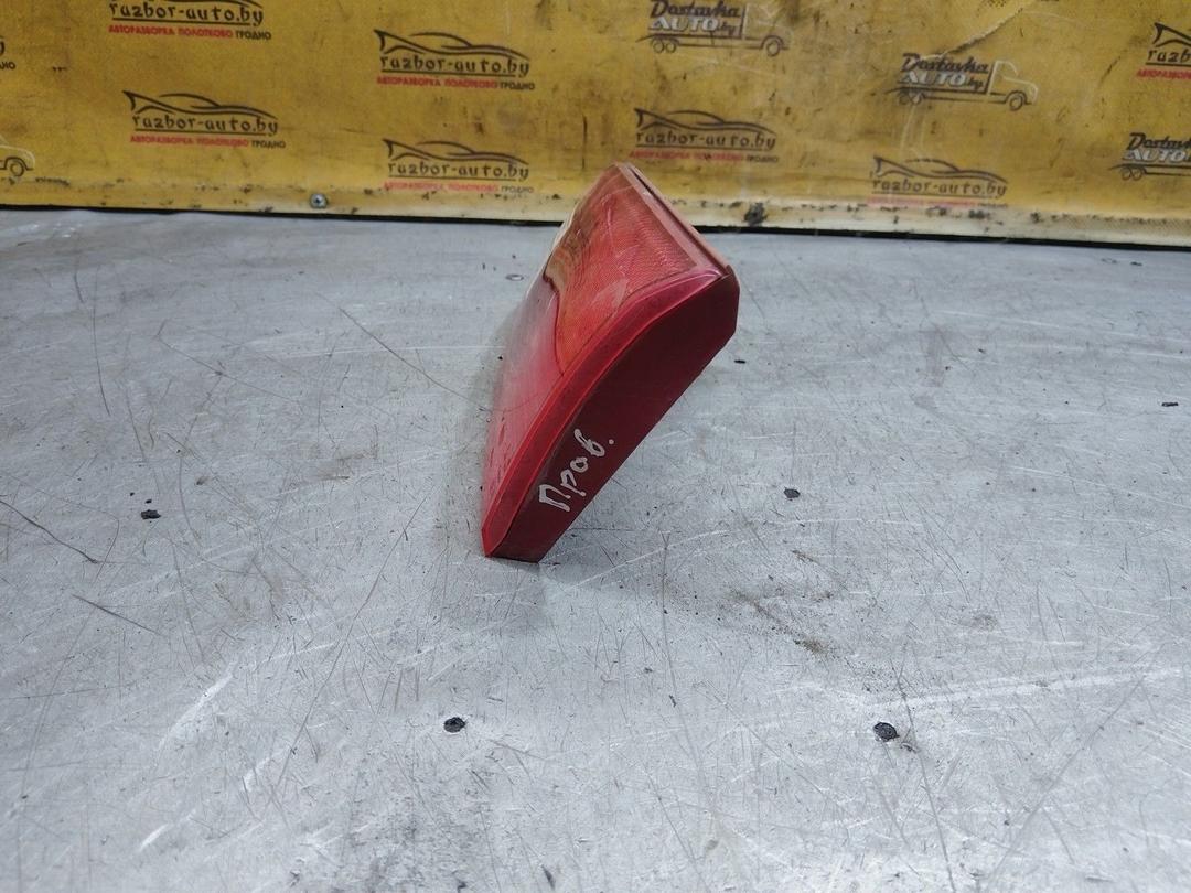 Фонарь крышки багажника правый YP596W Mazda 2 купить