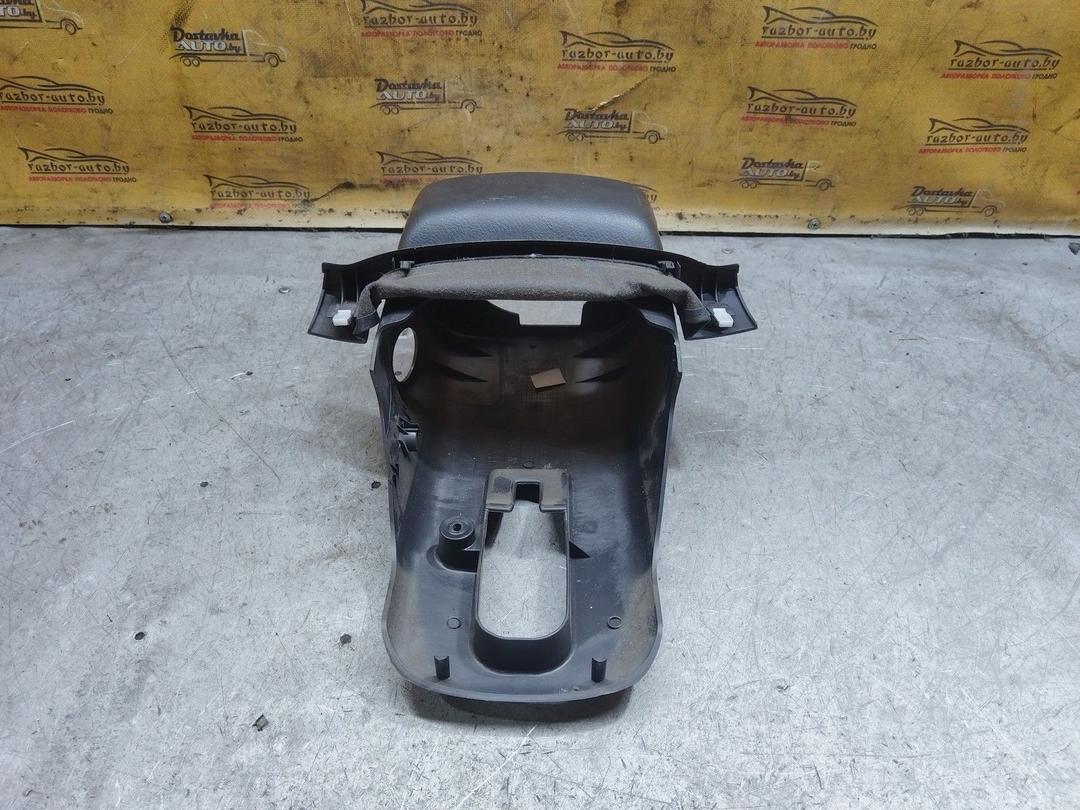 Кожух рулевой колонки 0SH84R Toyota Avensis купить с доставкой