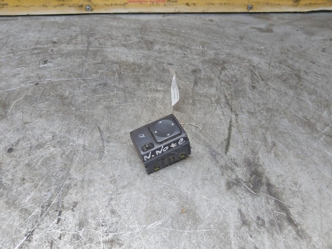 Джойстик регулировки зеркал 2TELYW Nissan Note купить на авторазборке