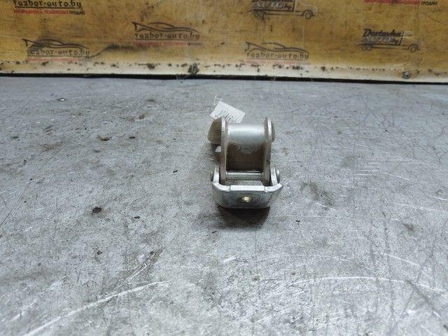 Петля крышки багажника 24R6MC Ford C-Max купить на авторазборке