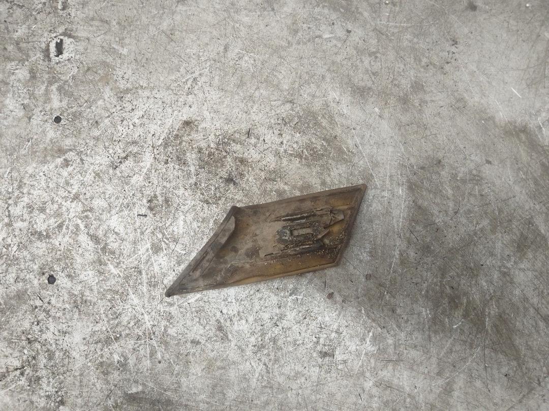 Молдинг крыла заднего правого U1OGFA Mercedes C W202 купить с доставкой