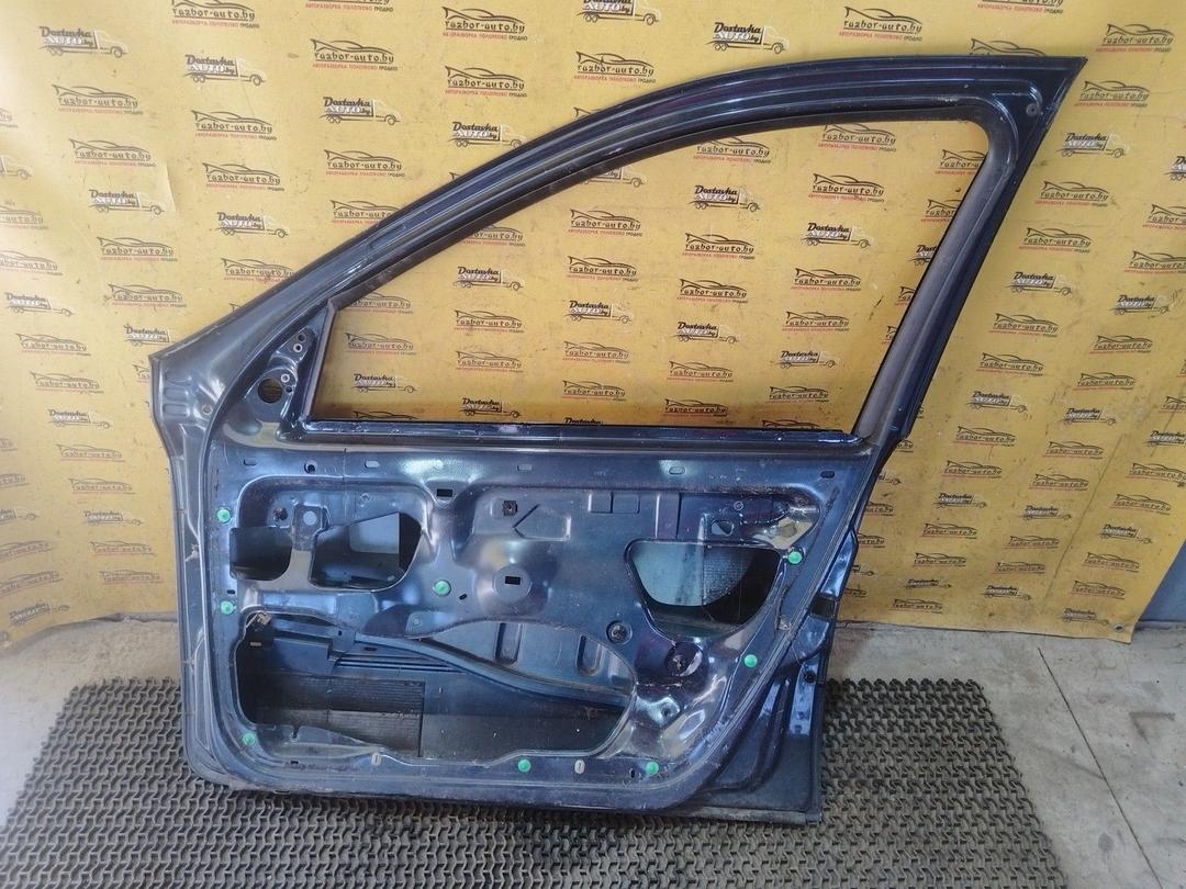 Дверь передняя правая 4UTLQ5 Renault Laguna undefined