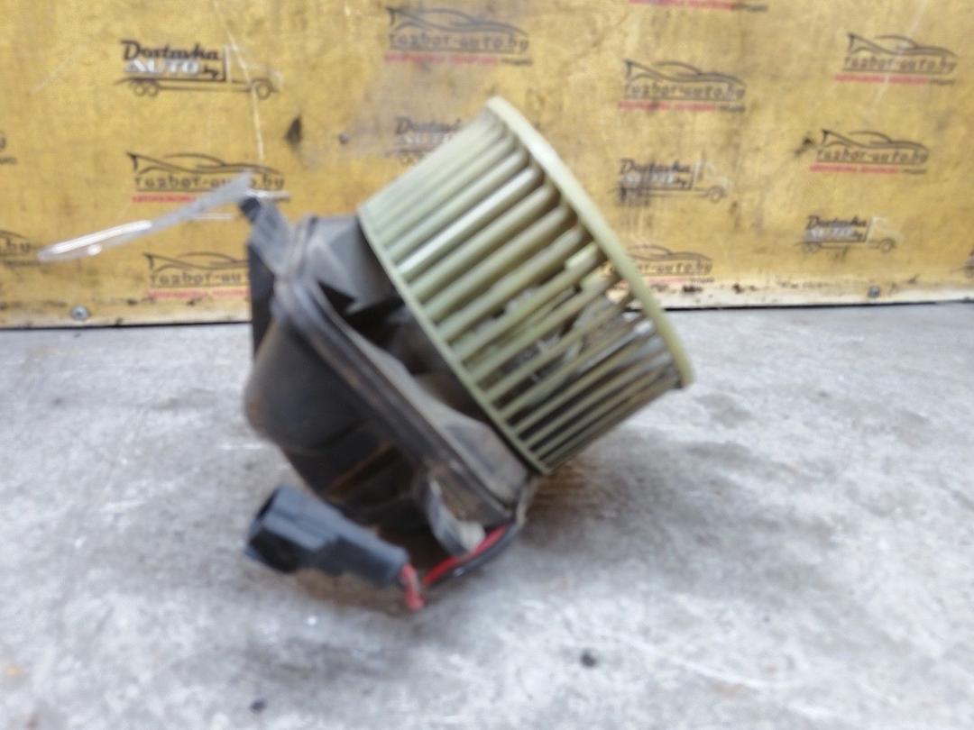 Моторчик печки 5PA5MB Renault Megane