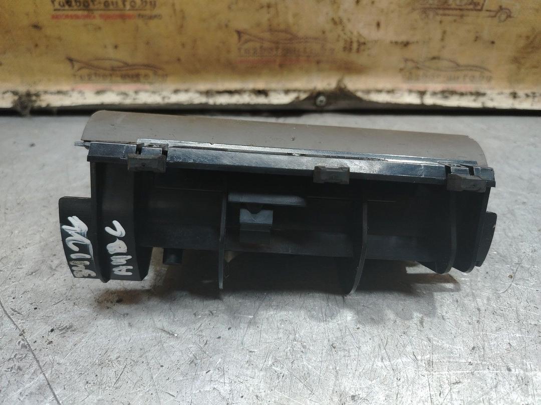 Пепельница ONET5I Audi A4 - Фото 3