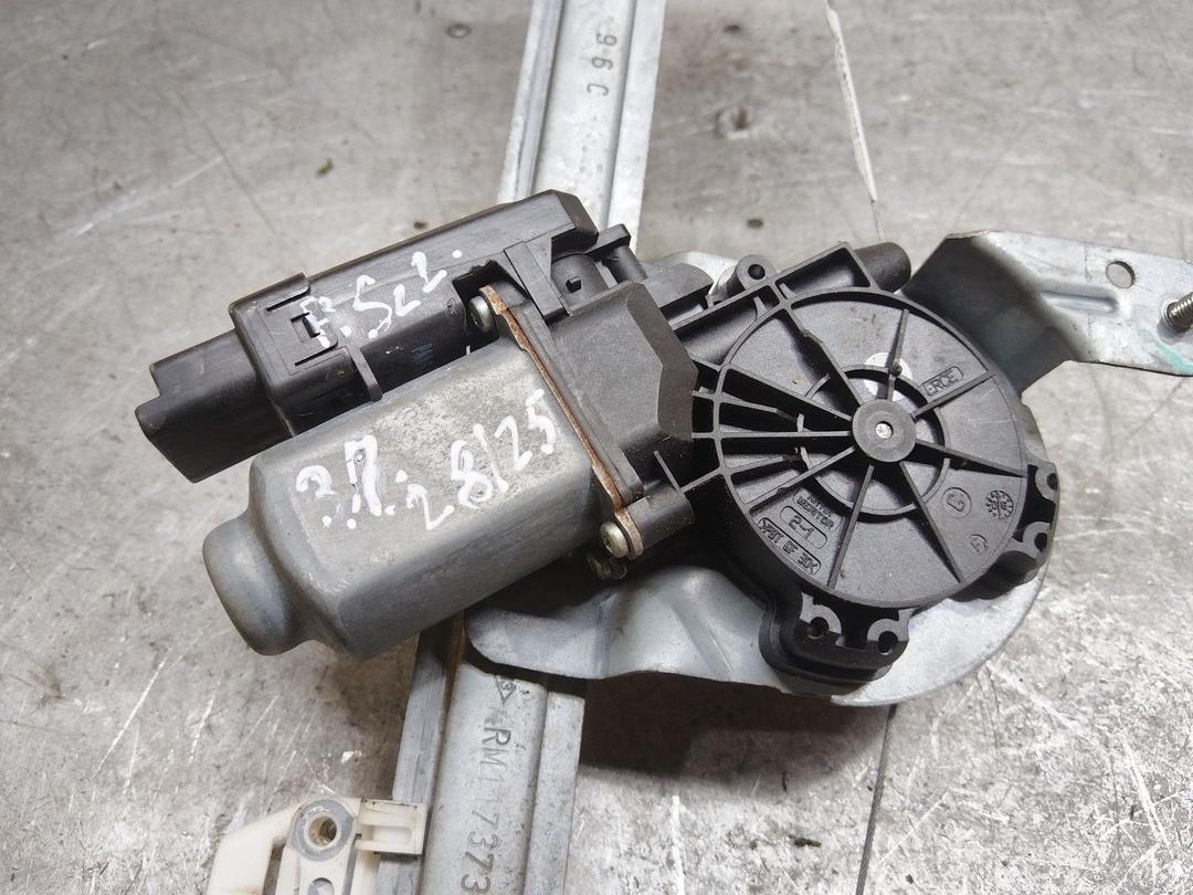 Стеклоподъемник электрический задний левый M6UVHO Renault Scenic купить с доставкой