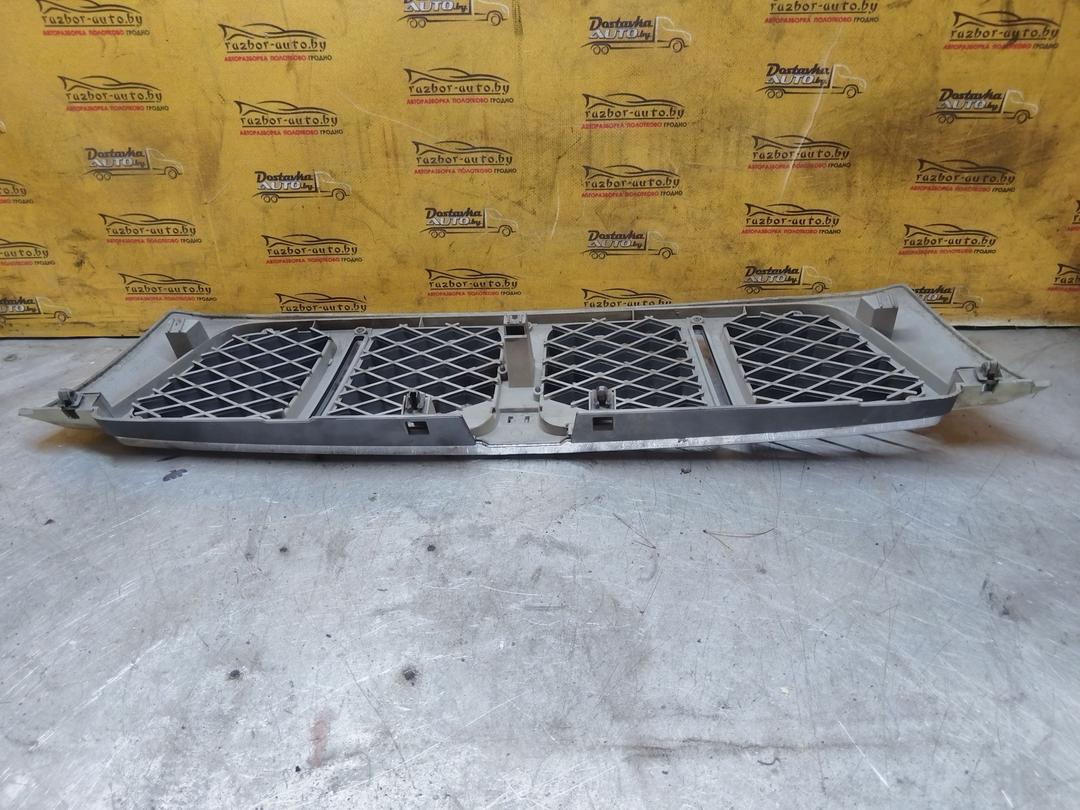 Решетка радиатора OVOJ30 Subaru Forester купить с доставкой