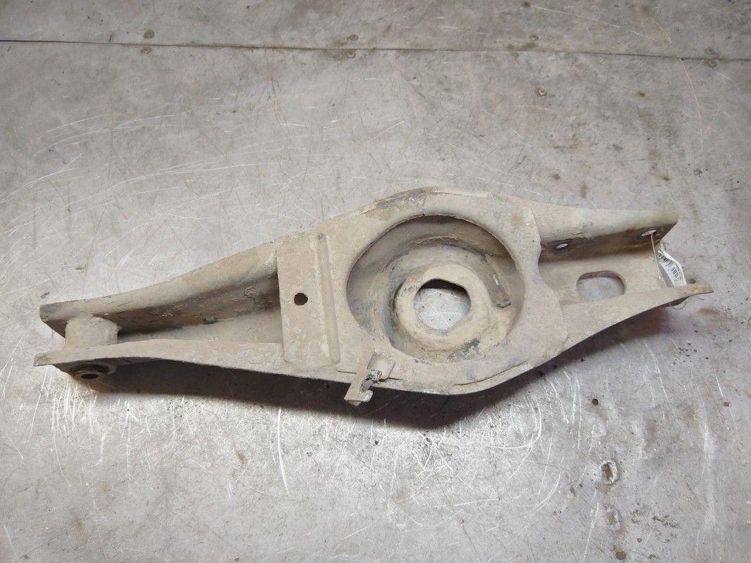 Рычаг задний 7K4LJT Peugeot 406 undefined