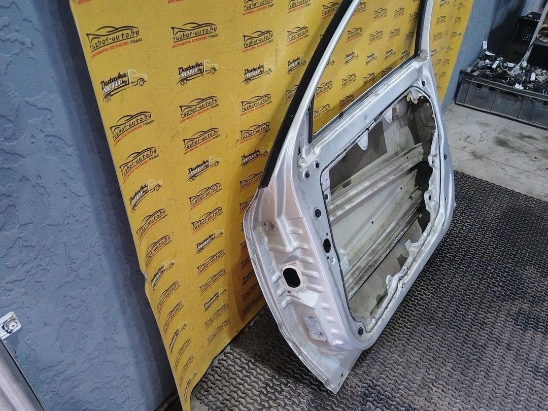 Дверь передняя правая H8ZZ6O Volkswagen Passat купить с доставкой