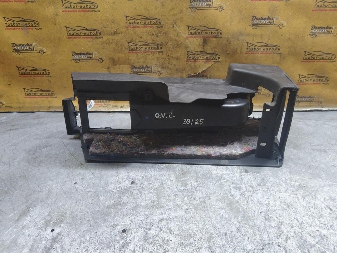 Консоль салона (центральная часть) 1S01BF Opel Vectra купить с доставкой. Огромный выбор салонов. У нас есть практически все.