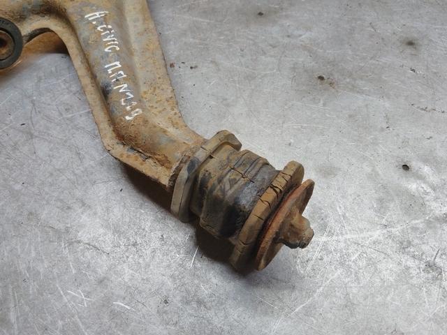 Рычаг передний правый Z4B9CI Honda Civic купить с доставкой. Огромный выбор запчастей и марок авто. У нас есть практически все.