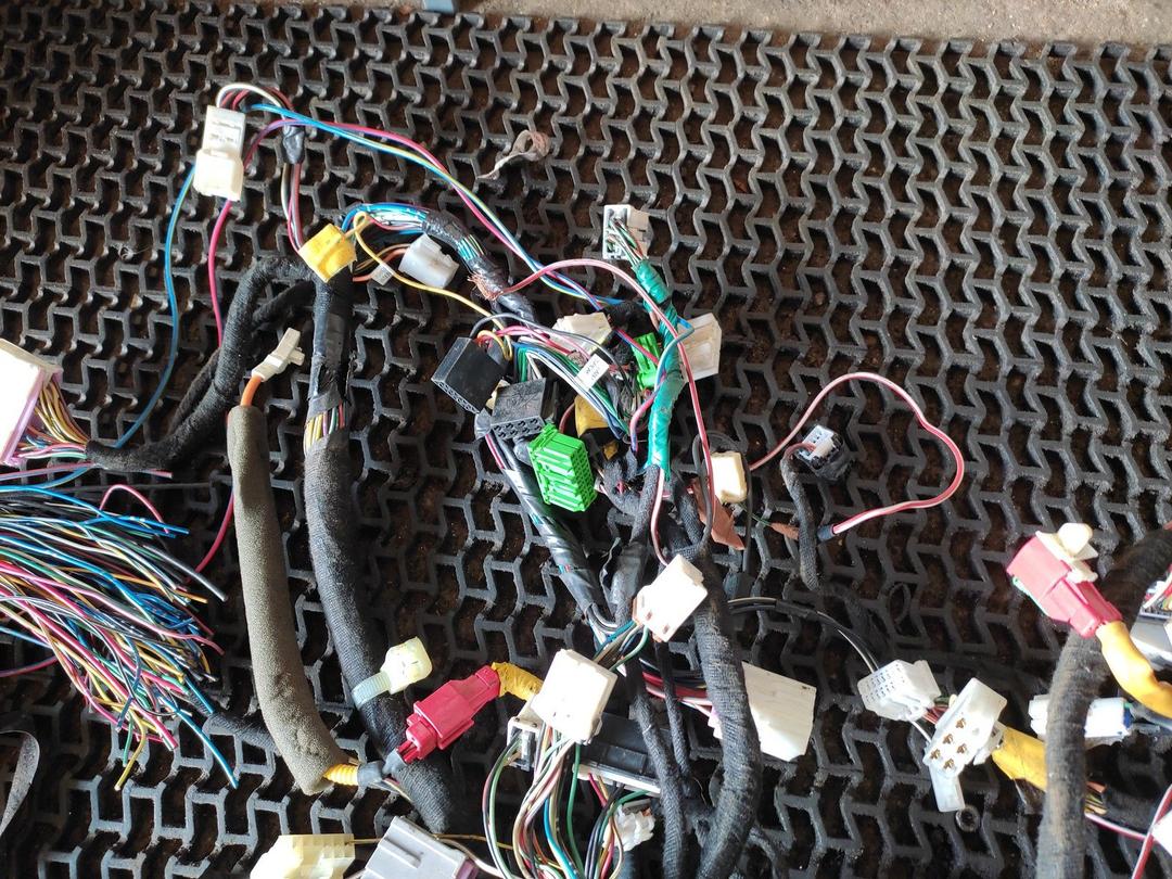 Проводка салона 10OU5N Mitsubishi Space Star купить с доставкой