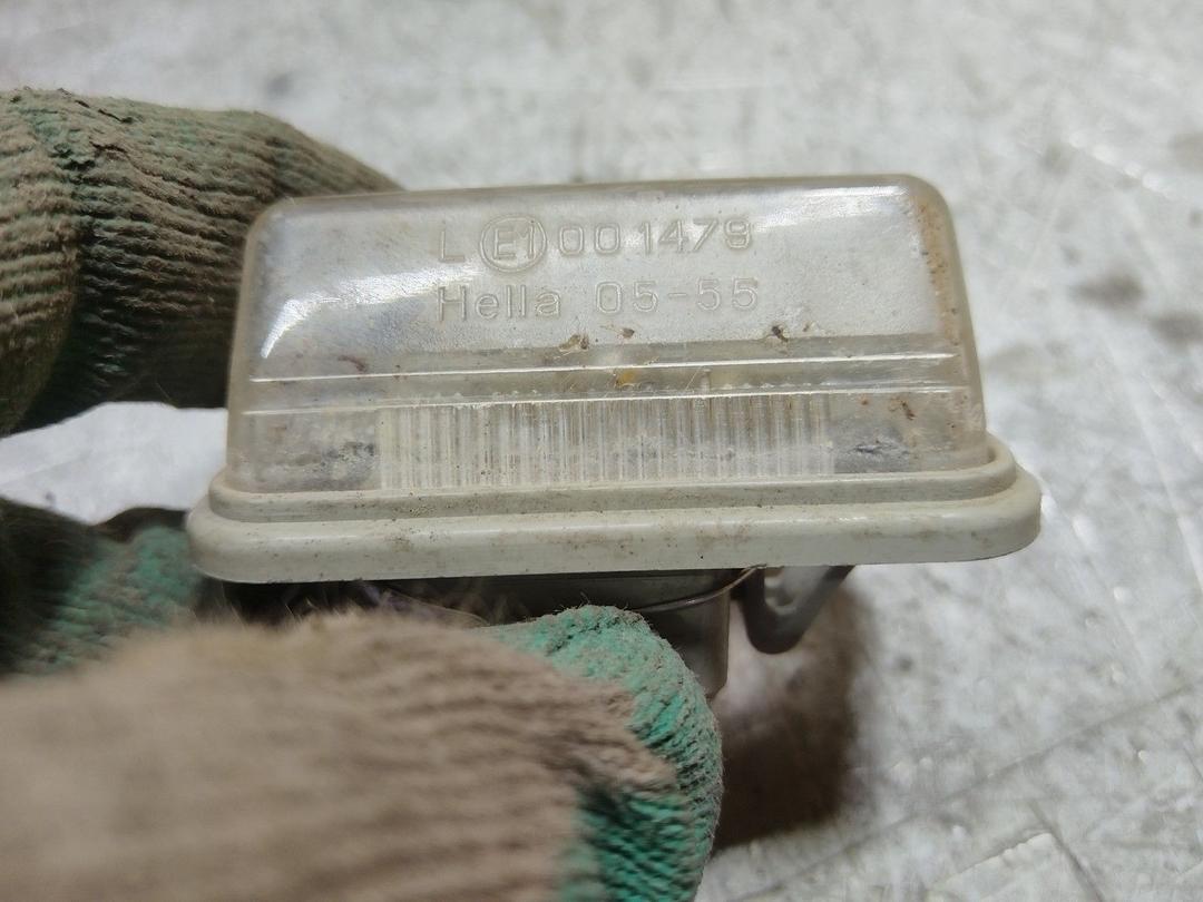 Подсветка номера MGTSIE Toyota Avensis купить в магазине запчастей бу