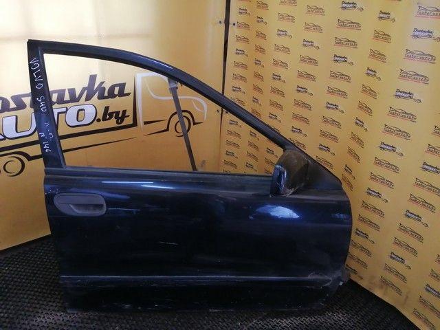 Стекло двери передней правой OM86W5 Volvo V40