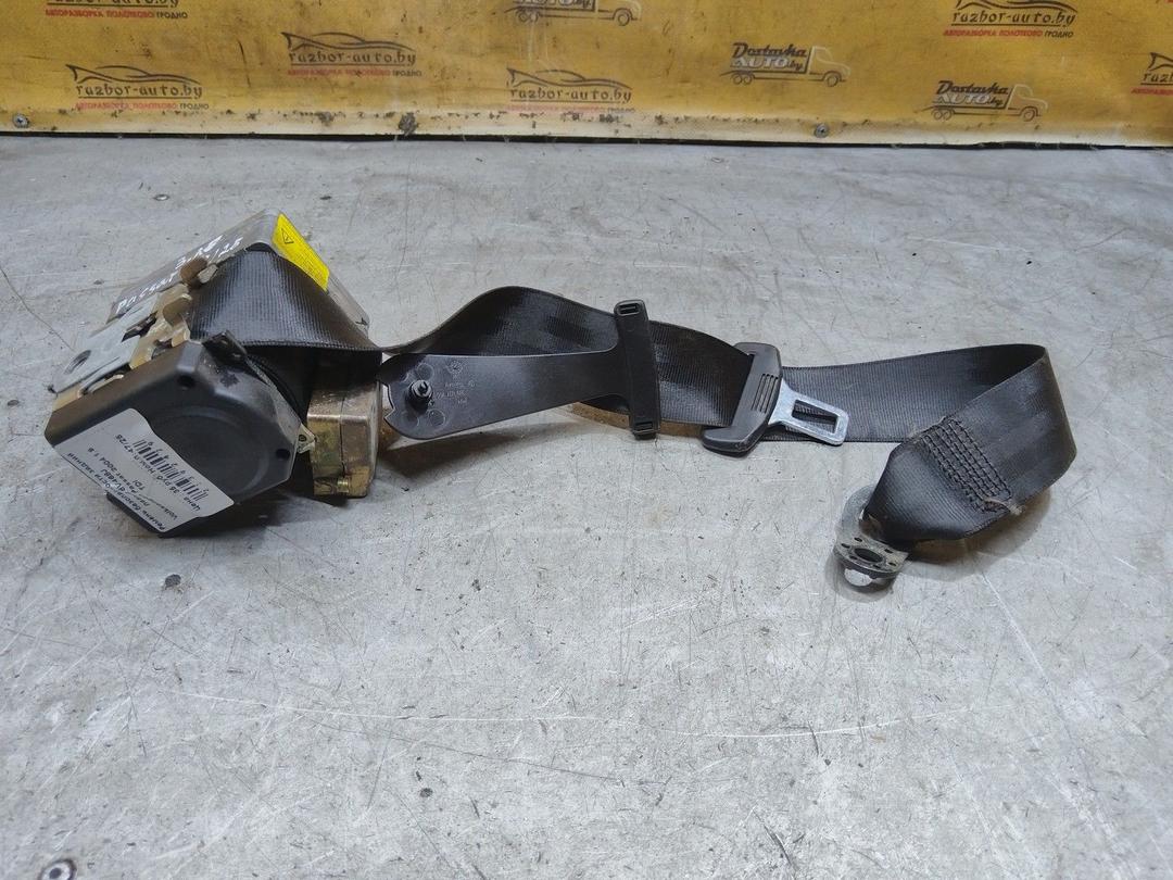 Ремень безопасности задний левый 8V468J Volkswagen Passat