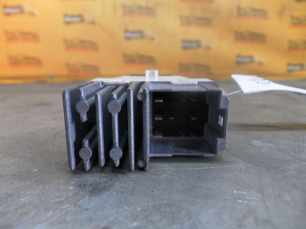 Кнопка аварийной сигнализации RGWD1H Ford Focus - Фото 5