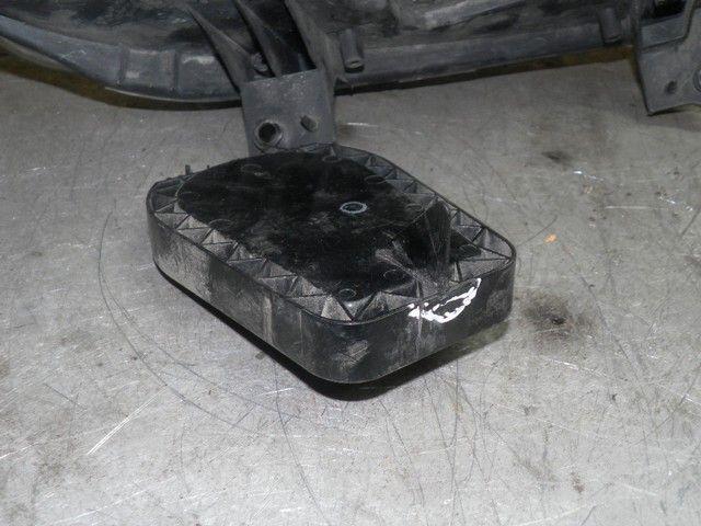 Фара левая 8SLA5A Volkswagen Touran купить в магазине запчастей бу