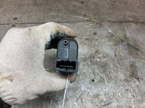 Активатор замка крышки топливного бака 9GOQXS Opel Vectra - Фото 3