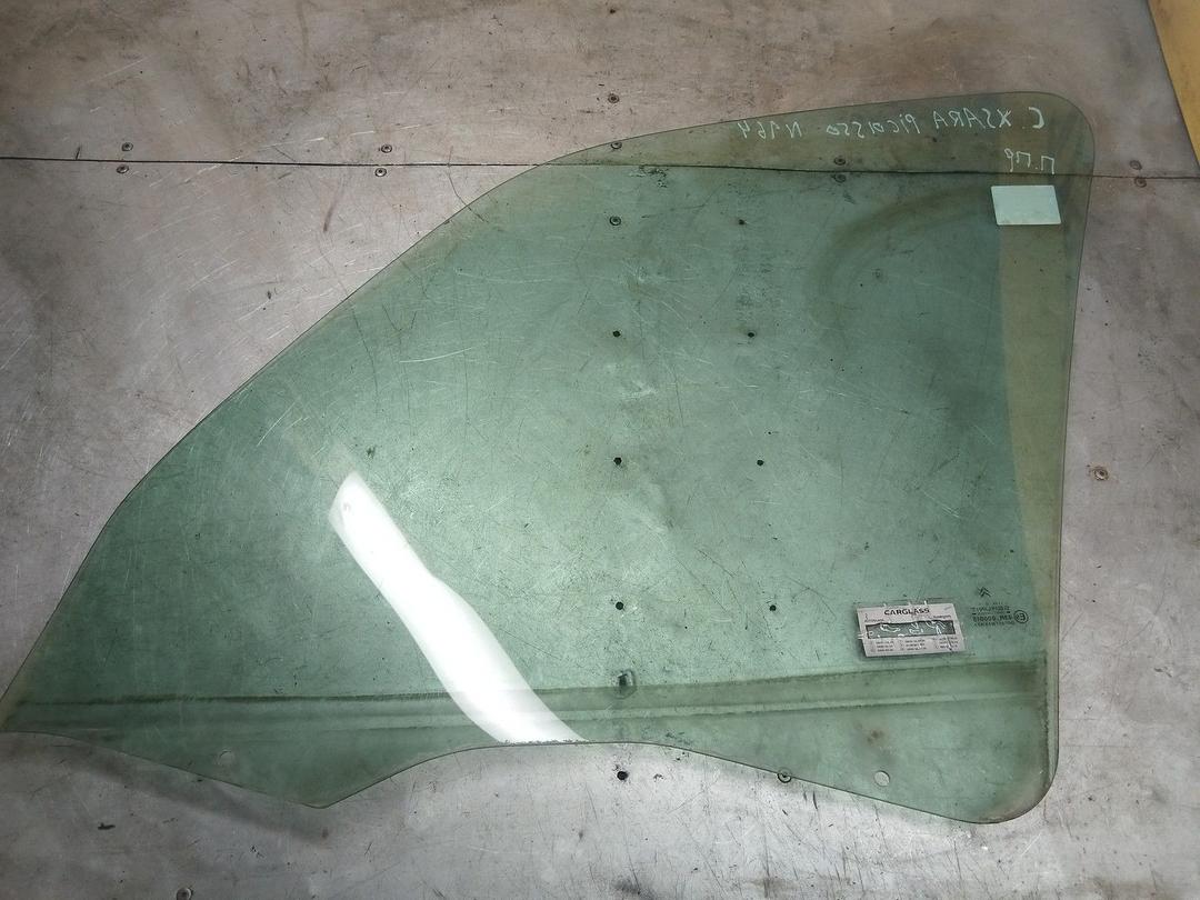 Стекло двери передней правой JKC7FA Citroen Xsara Picasso купить с доставкой