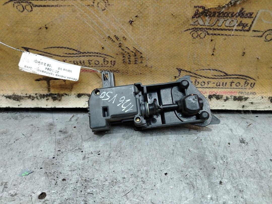 Замок лючка топливного бака 2DGO84 Volvo V50 - Фото 2