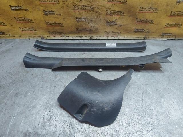 Накладка на порог внутренняя передняя правая V5TJGP Toyota Corolla Verso - Фото 2