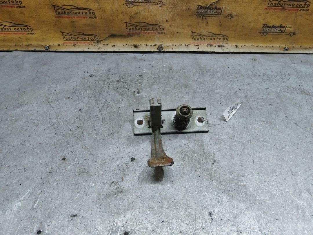 Крюк капота RAKEV5 Fiat Punto