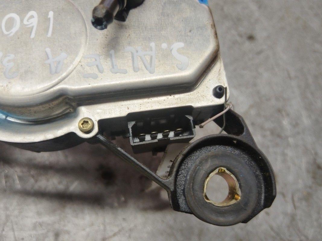 Моторчик заднего стеклоочистителя (дворника) C6L7UZ Seat Altea - Фото 4