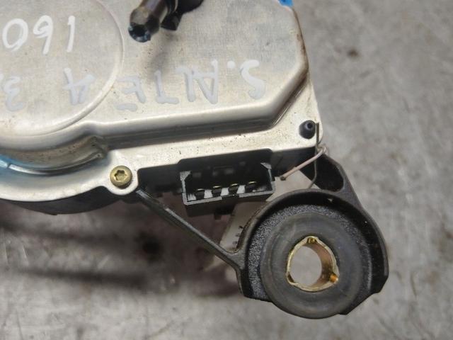 Моторчик заднего стеклоочистителя (дворника) C6L7UZ Seat Altea купить в магазине запчастей бу