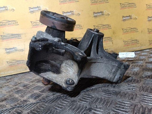 Кронштейн вискомуфты AH0X61 Volkswagen Passat - Фото 5